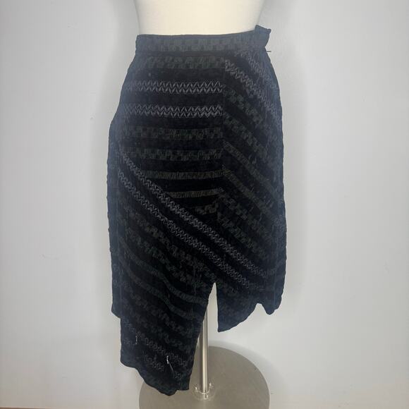 VINTAGE | COMMES des GARCONS Gothic Glamour Chandelier Beads Black Velvet Skirt - Picture 1 of 11